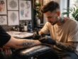 découvrez les tendances de tatouage 2024 avec votre tatoueur à la flèche. styles, motifs et conseils pour un tatouage unique et moderne.